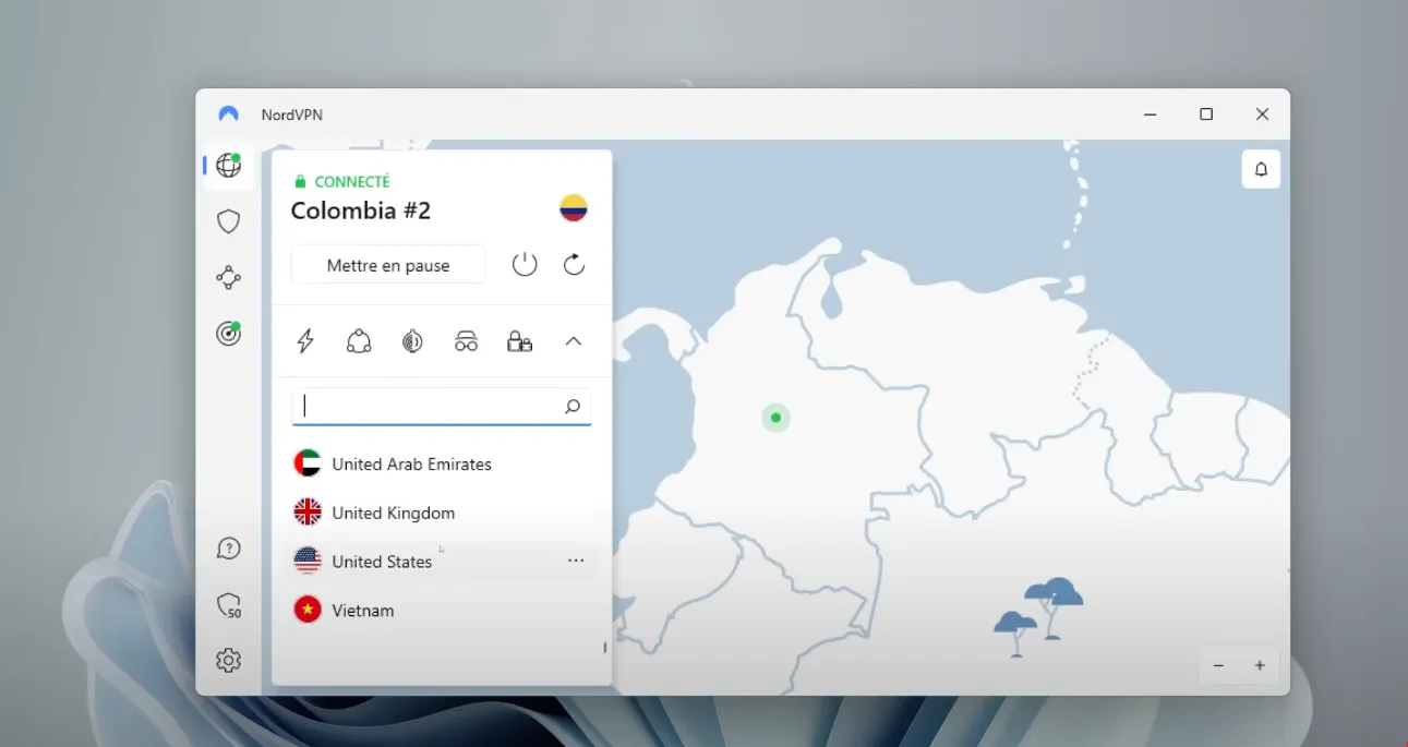 Application NordVPN sur Windows connectée à un serveur, avec la liste des pays disponibles
