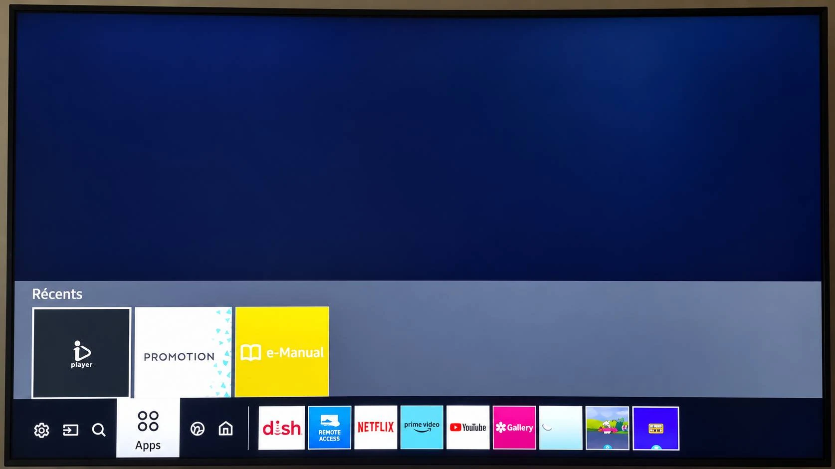 Écran d’accueil du Smart Hub d’une TV Samsung avec la section Applications sélectionnée